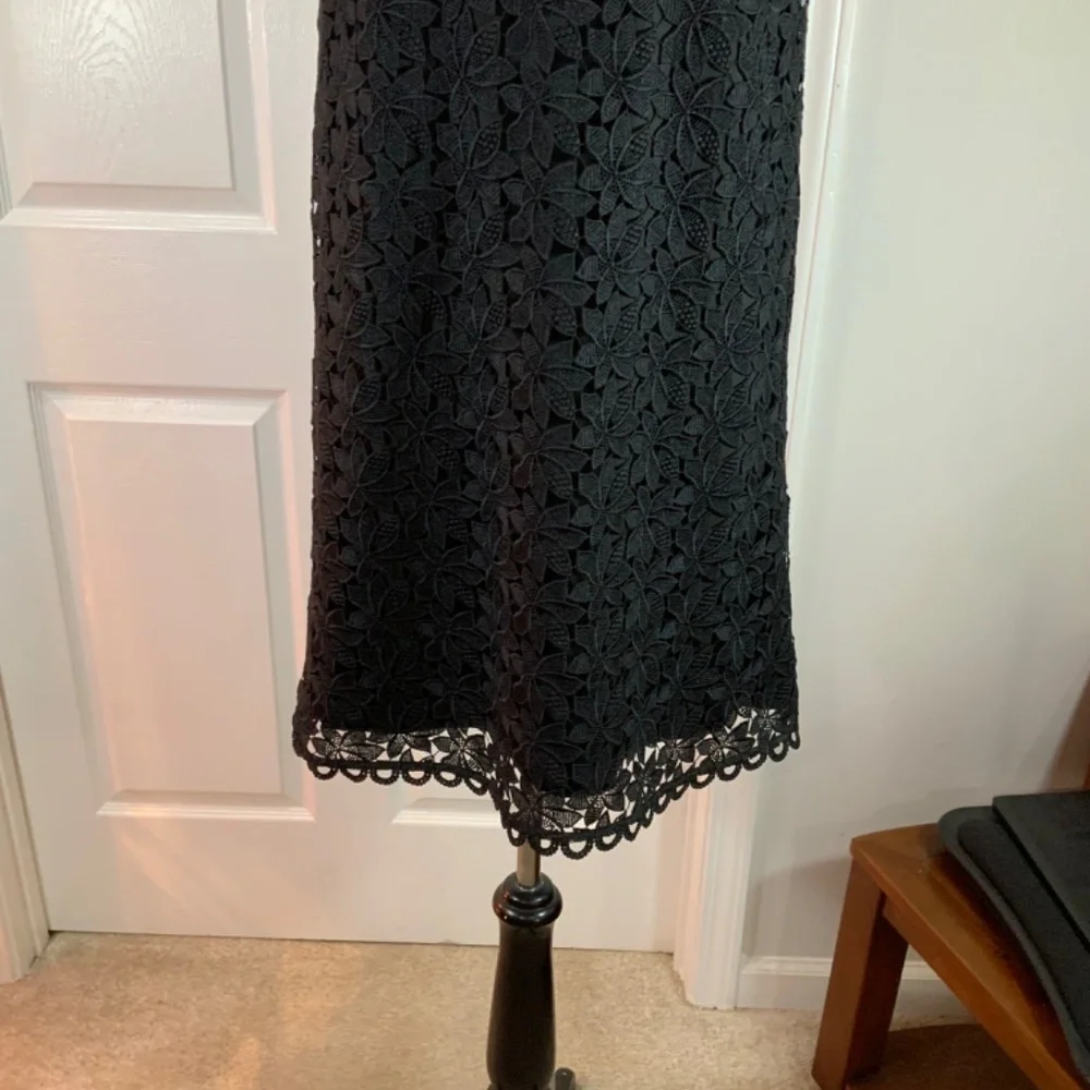 Kate Spade Leaf Lace Black Sleeveless Shift Dress Size 8